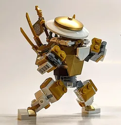 Lloyd's GOLDEN MECH | LEGO Ninjago Microfighters