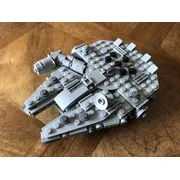 Midi Scale Millennium Falcon
