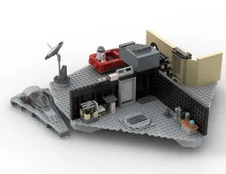 battele ship with R2-D2 gadgets