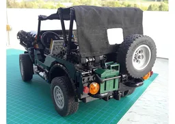 Jeep Willys (Paramedic Version) with Trailer
