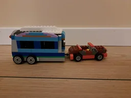 10696 Camper