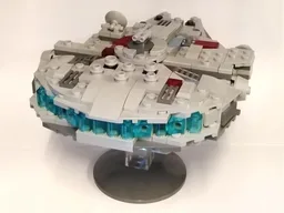 Millennium Falcon (Midi-Scale)