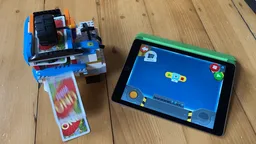 Lego Boost Card Shuffler