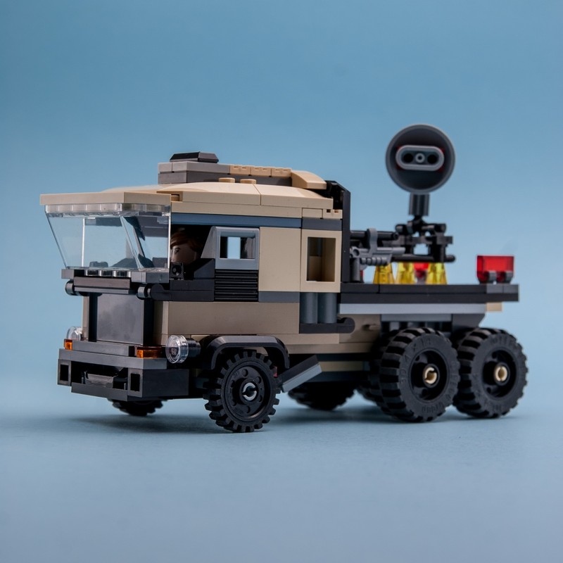 Lego 76951 Surveilance Radar Vehicle