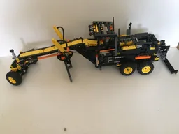 Road grader