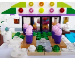 41353 Winter House