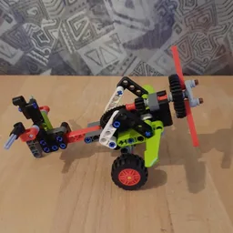 42102 Simple Plane