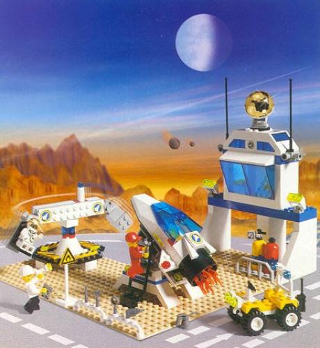 Lego Space Simulation Station