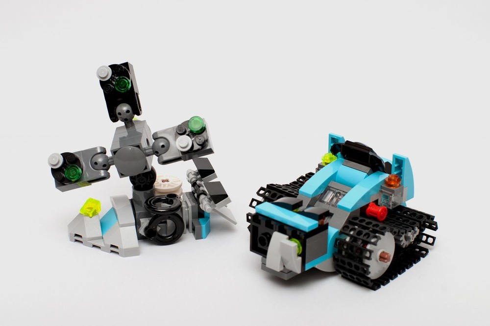Lego Exploring Vehicle