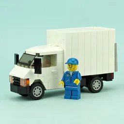 Delivery truck with lift gate
