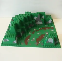 Baseplate Raised 32 x 32 Canyon with Brown Dirt and Gray Rocks Print / Green