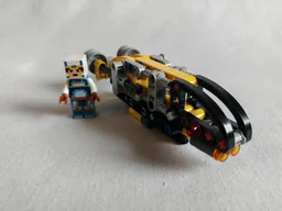 Explorer Submarine