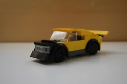 4-Stud Wide Sports Car