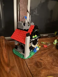 40601: Spellbound Inn