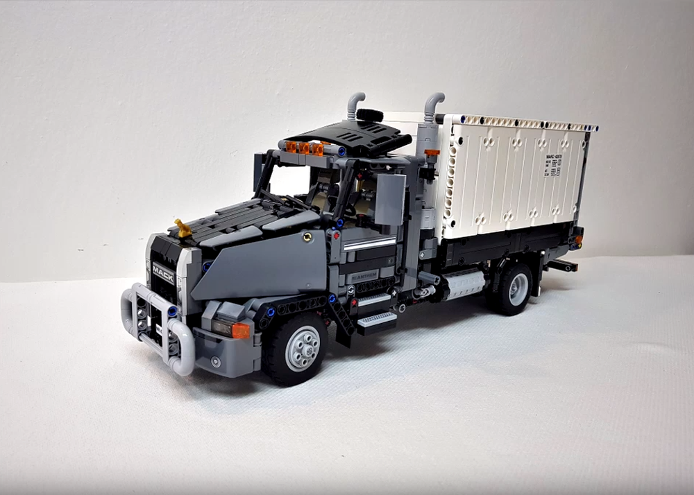 Lego 42078 alternate - Liftgate Truck