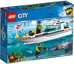 Diving Yacht