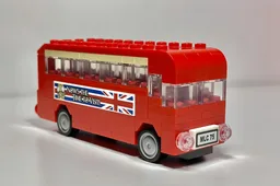 40220 - Coach bus
