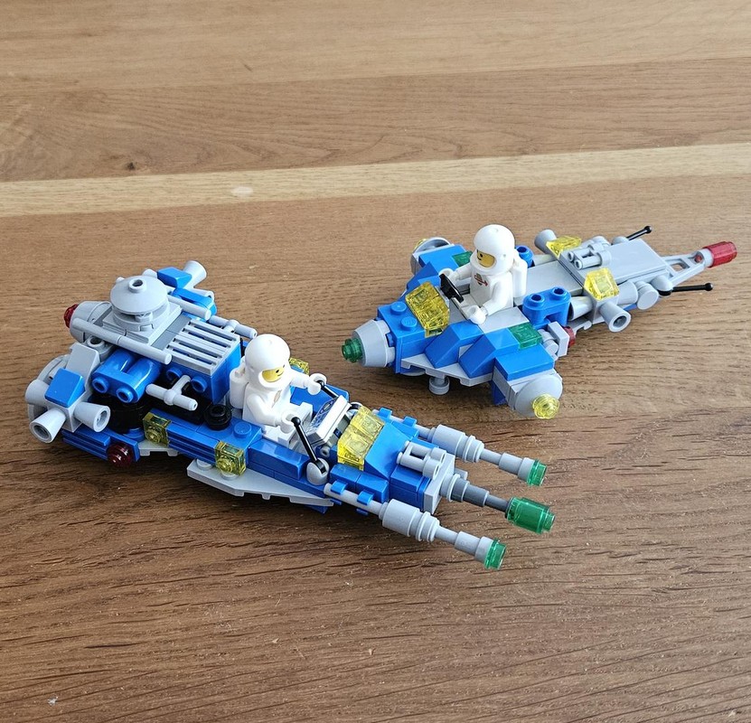 Lego 40712 Neptune Cruiser & Sagittarius Comet