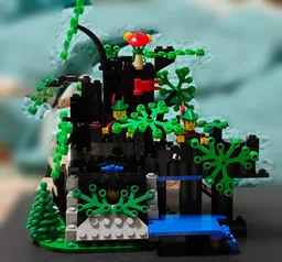 40567: Camouflaged Outpost