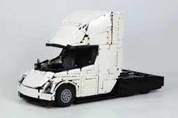 Tesla Semi with Autopilot and torque vectoring