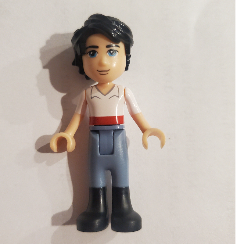 Lego Prince Eric - White Shirt, Red Belt
