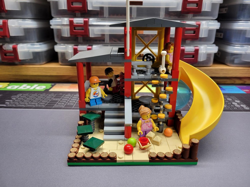 Lego Bricksculpt Playground