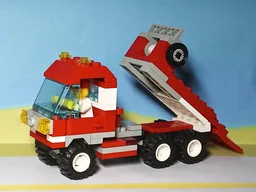 6668 flatbed truck