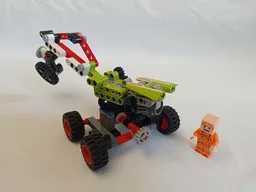 Wheeled Crane