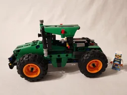 42149 Tractor