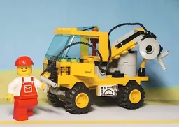 6667 watering truck
