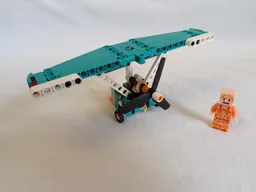 42117 Microlight