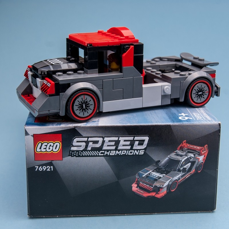 Lego 76921 Hooner Truck Concept Vision