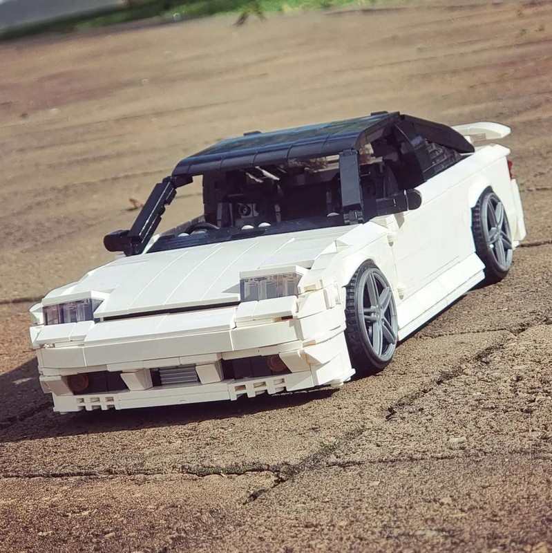 Lego Nissan Silvia 240SX