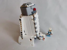R2-D2 1:6 Scale