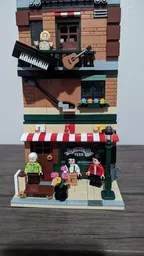 Modular Central Perk