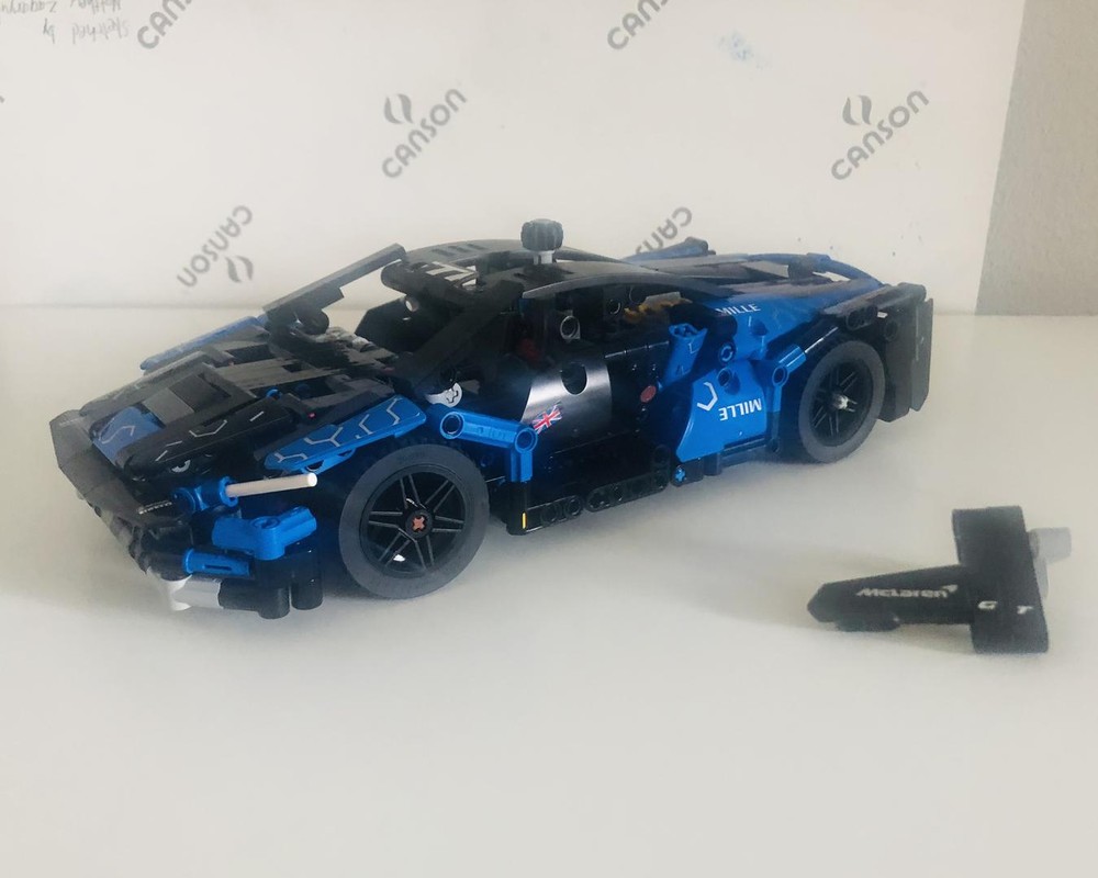 Lego 42123: McLaren GT