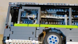 42078 - Bus