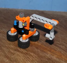 30710 Harbor Crane