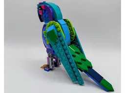 31157 Exotic Parrot