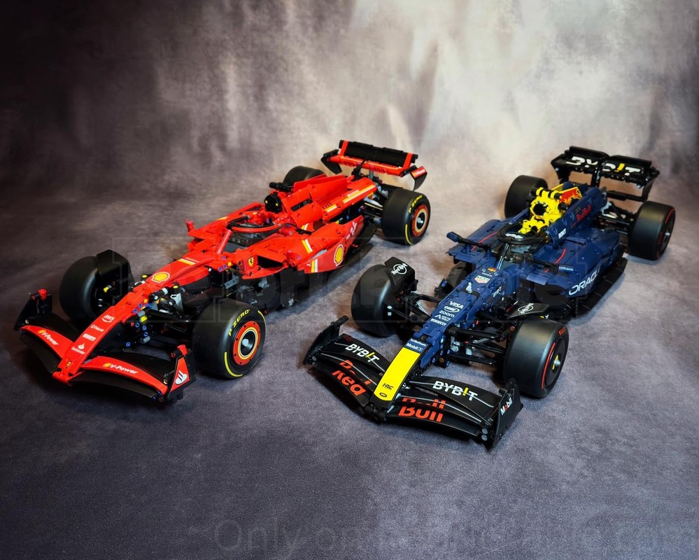 LEGO Technic F1 RC Bundle – Red Bull RB20 & SF-24