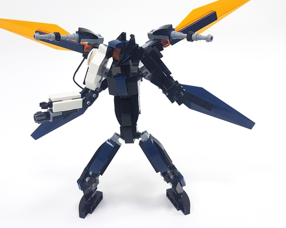 Lego White Arm Air Soldier Robot: Mech