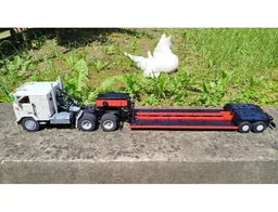 Peterbilt 352