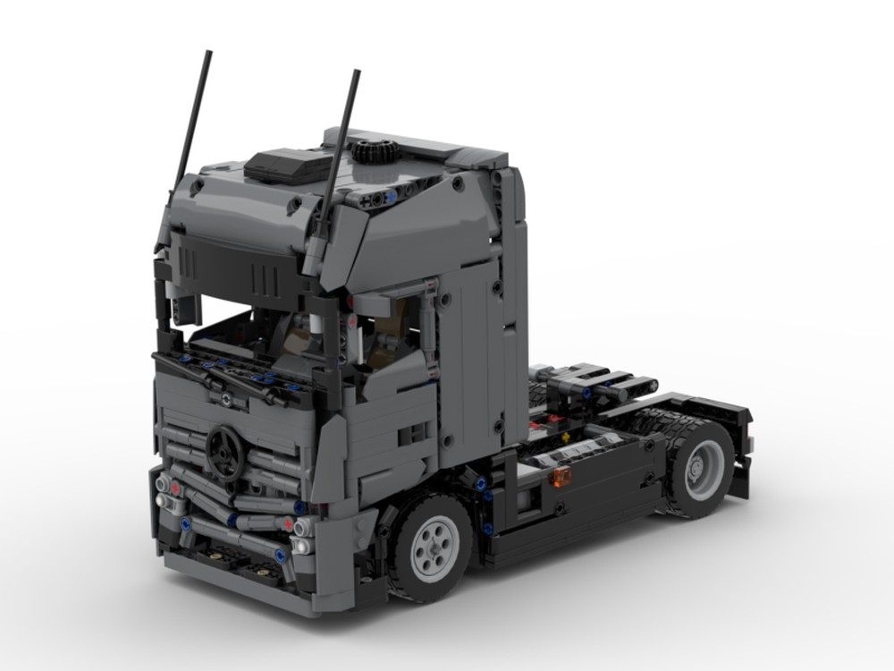 Lego Mercedes Actros truck (Mack alternate model)