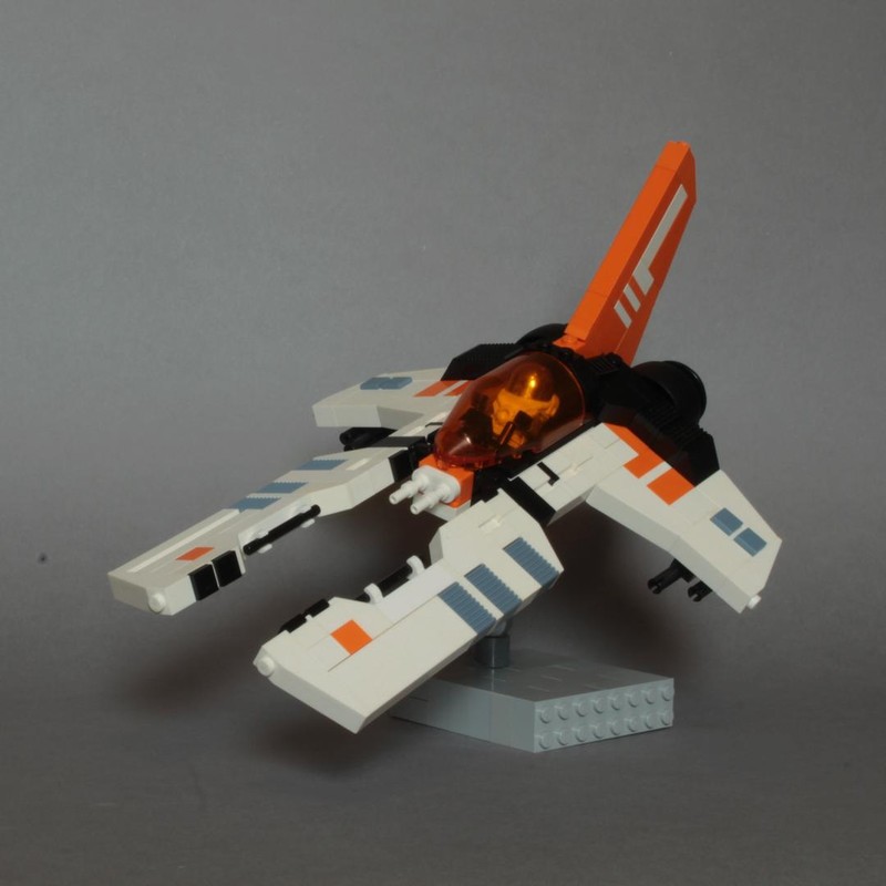 Lego Amber Fang V