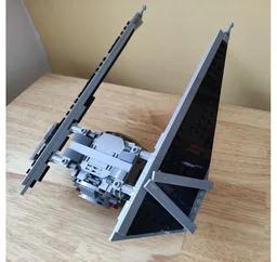 75348 - TIE Striker