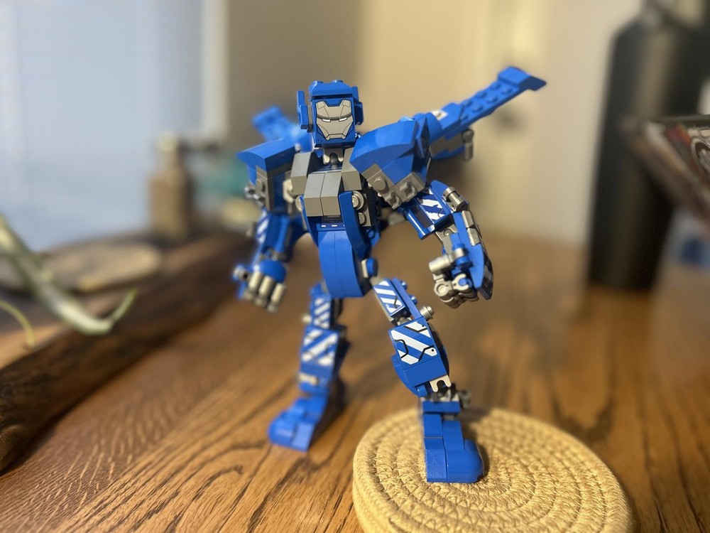 Lego Blue Robot, "Igor"