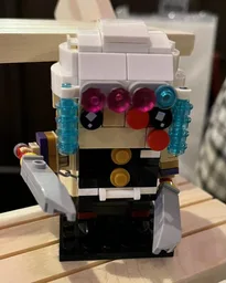 Uzui Tengen Brickhead (demon slayer) 音柱