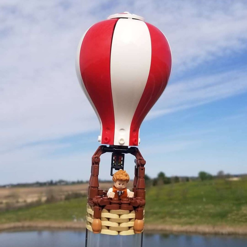 Lego Hot Air Balloon with Wicker Basket