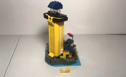 31064 - Yellow Lighthouse