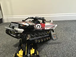 9398 - Tracked Crawler